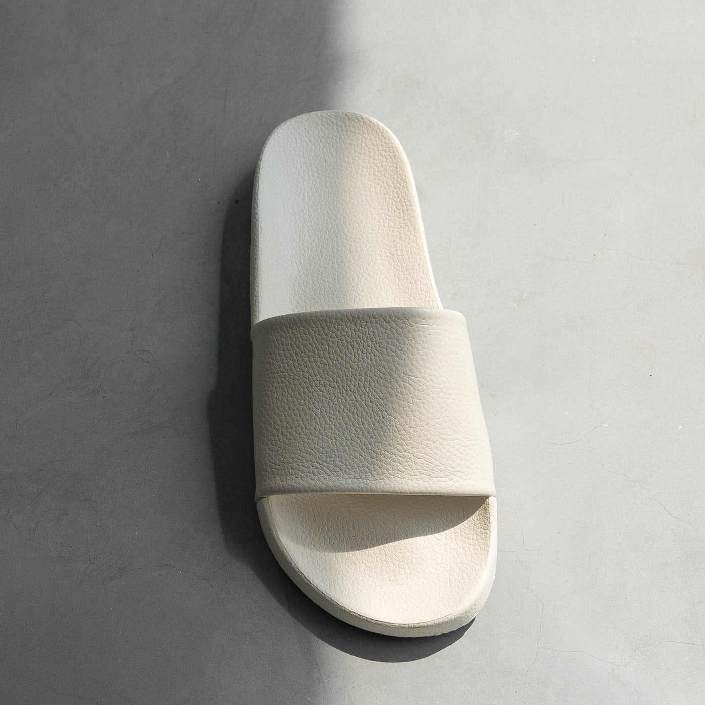 Hinson LUXURY GRIP SLIDE Off White Leather Milled - ALPINA BRANDS