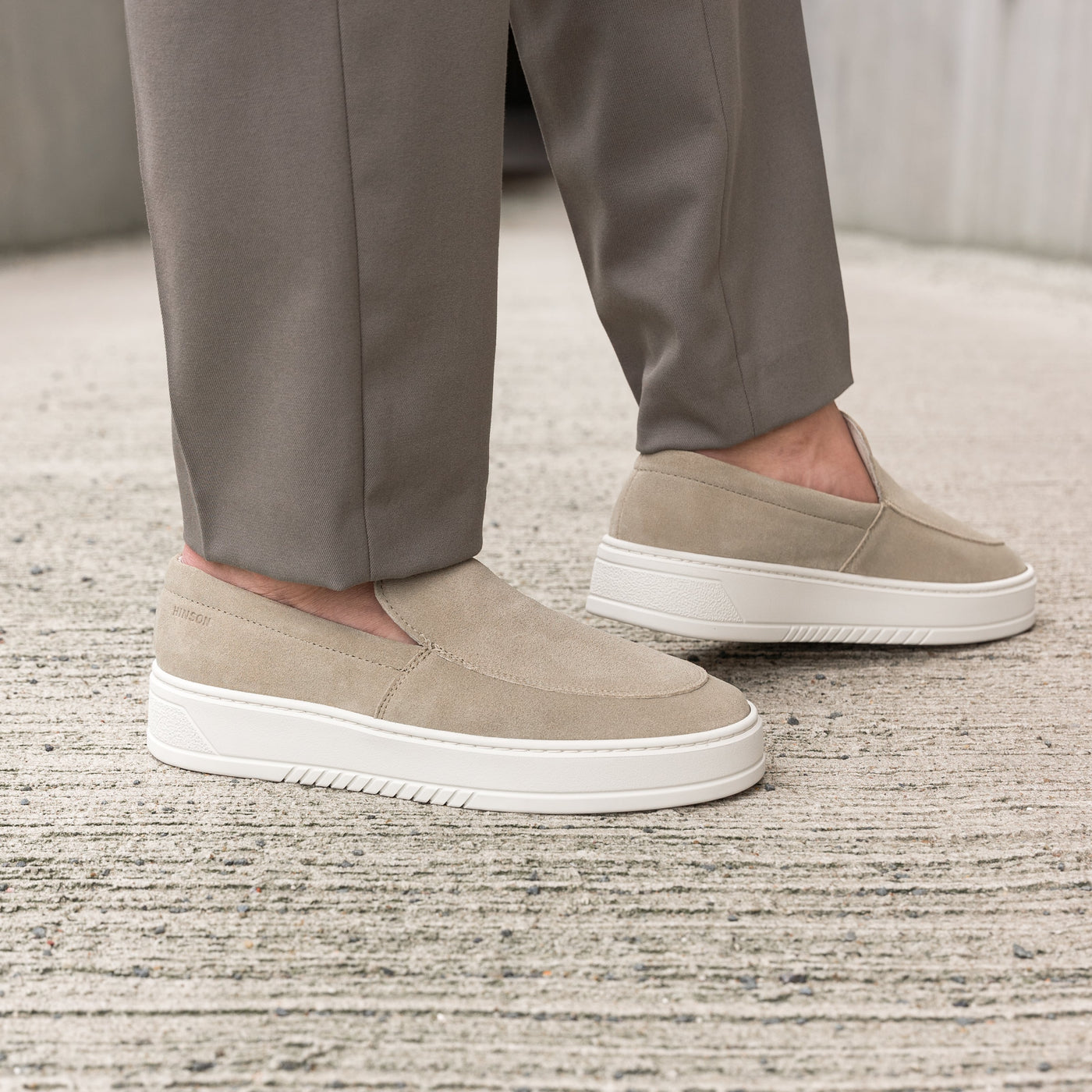 Hinson Miller Slip On Beige Suede - ALPINA BRANDS