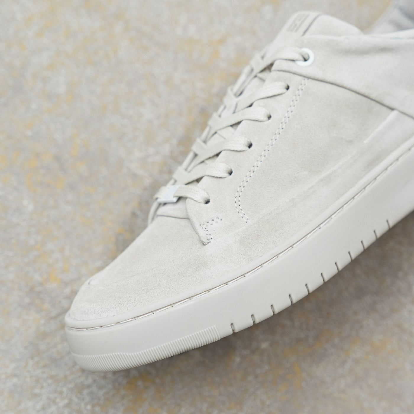 BENNET P4 LOW Ice Suede - HINSON | ALPINA