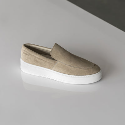 MILLER SLIP ON Sesamo Suede - HINSON | ALPINA